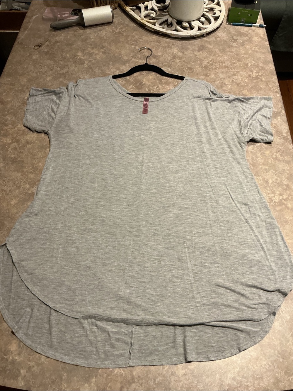 Women's Light Gray High-Low Short Sleeve Tee
